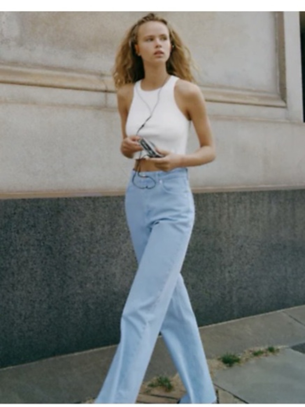 NWT Zara Light Blue High-Rise full length Wide Leg Jeans